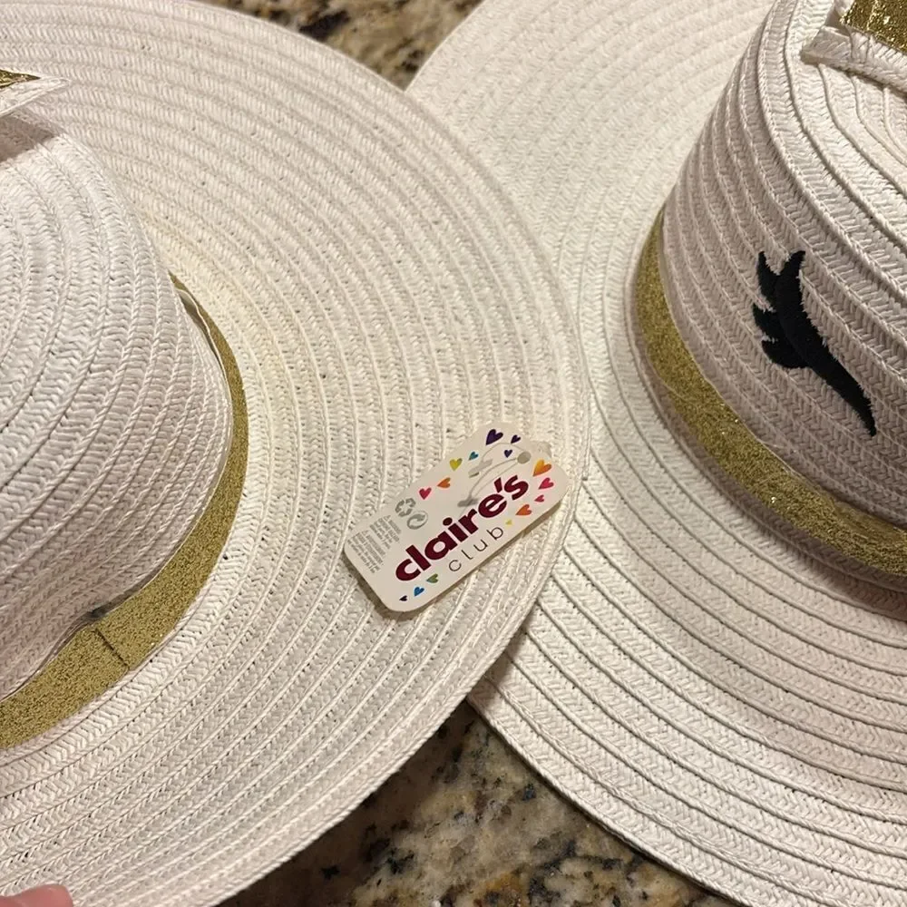 NWT Claire unicorn 🦄 sun hats